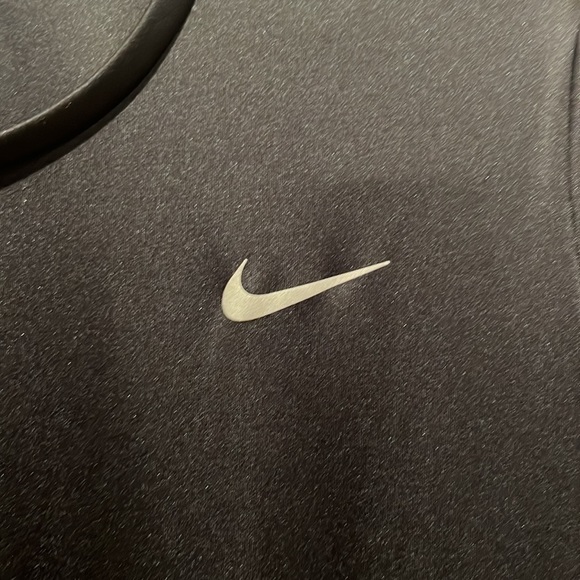 Nike Women’s Running Black Performance T Shirt Size Large Black - Picture 4 of 9